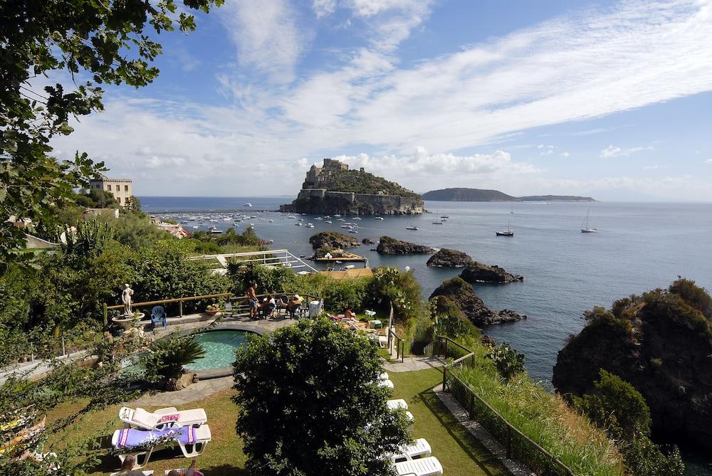 Hotel Giardino Delle Ninfe E La Fenice Ischia